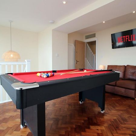 Luxury 4 Bedroom 4 Ensuite Home In Penarth คาร์ดิฟฟ์ ภายนอก รูปภาพ