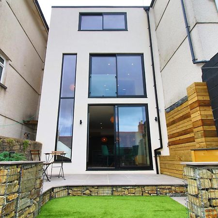 Luxury 4 Bedroom 4 Ensuite Home In Penarth คาร์ดิฟฟ์ ภายนอก รูปภาพ