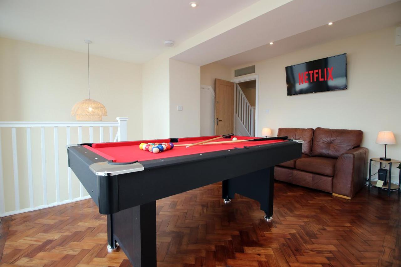 Luxury 4 Bedroom 4 Ensuite Home In Penarth คาร์ดิฟฟ์ ภายนอก รูปภาพ